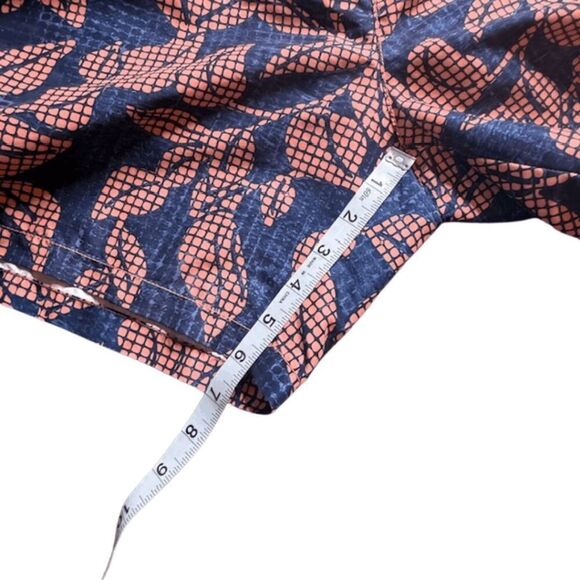 Tommy Bahama Relax Men's Naples Leaf Print Swim Trunks Shorts Blue Size Medium - Picture 5 of 6